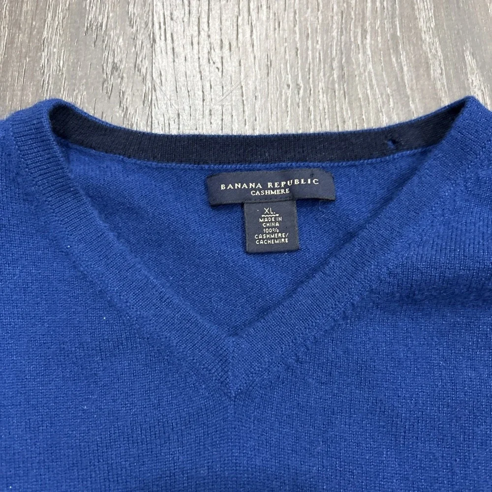Banana Republic 100% Cashmere V Neck Pullover Sweater Mens XL Blue Extra Large